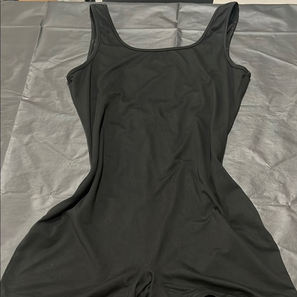 Elegant Black Women's Sleepwear